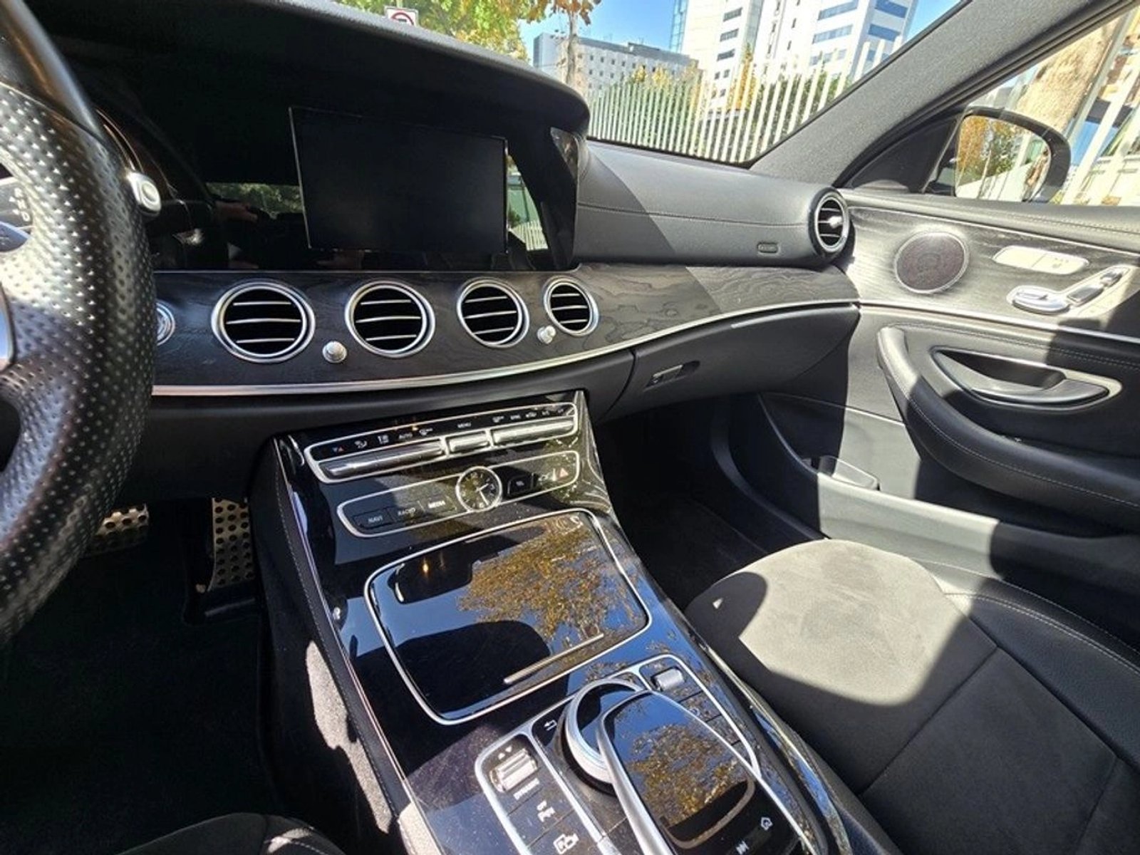 Mercedes-Benz 300 2018 - Imagen 14 de 15