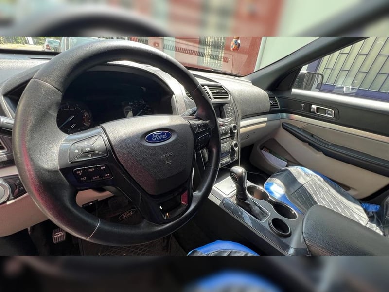 Ford EXPLORER 2019 - Imagen 10 de 14