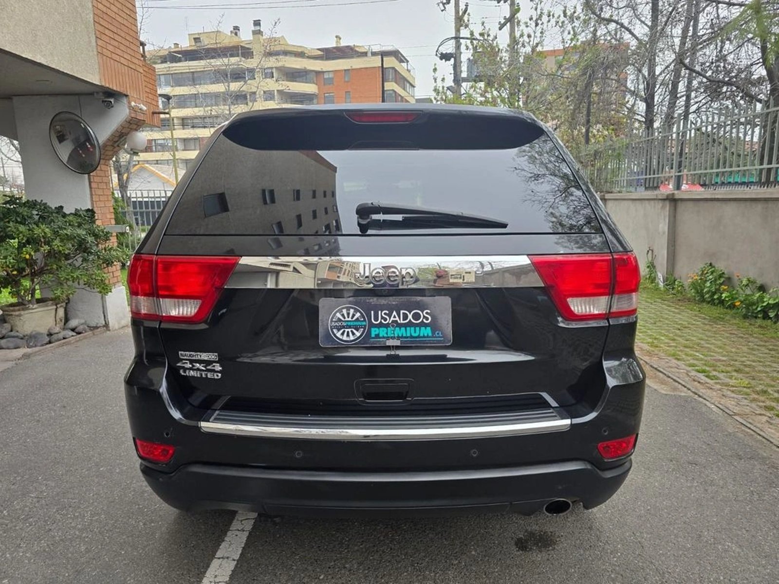 Jeep GRAND CHEROKEE 2013 - Imagen 4 de 20