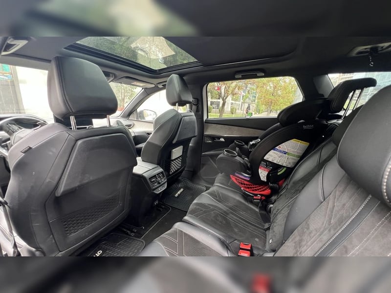 Peugeot 5008 2022 - Imagen 9 de 15