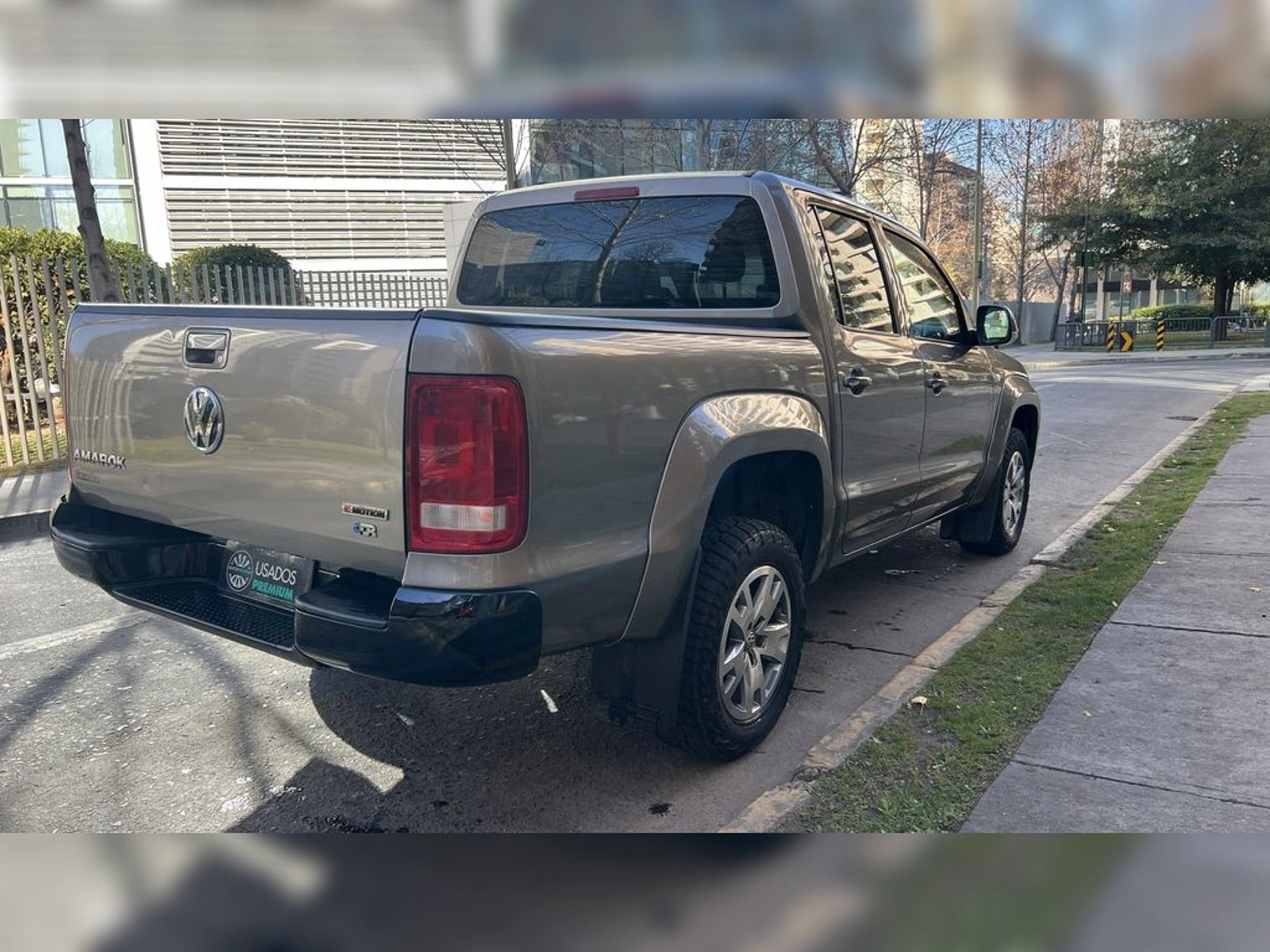 Volkswagen AMAROK 2021 - Foto 5 de 16