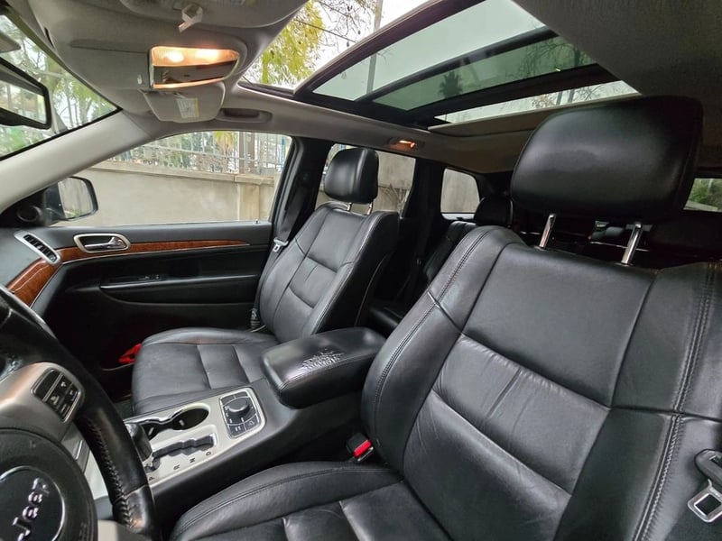 Jeep GRAND CHEROKEE 2013 - Imagen 16 de 20