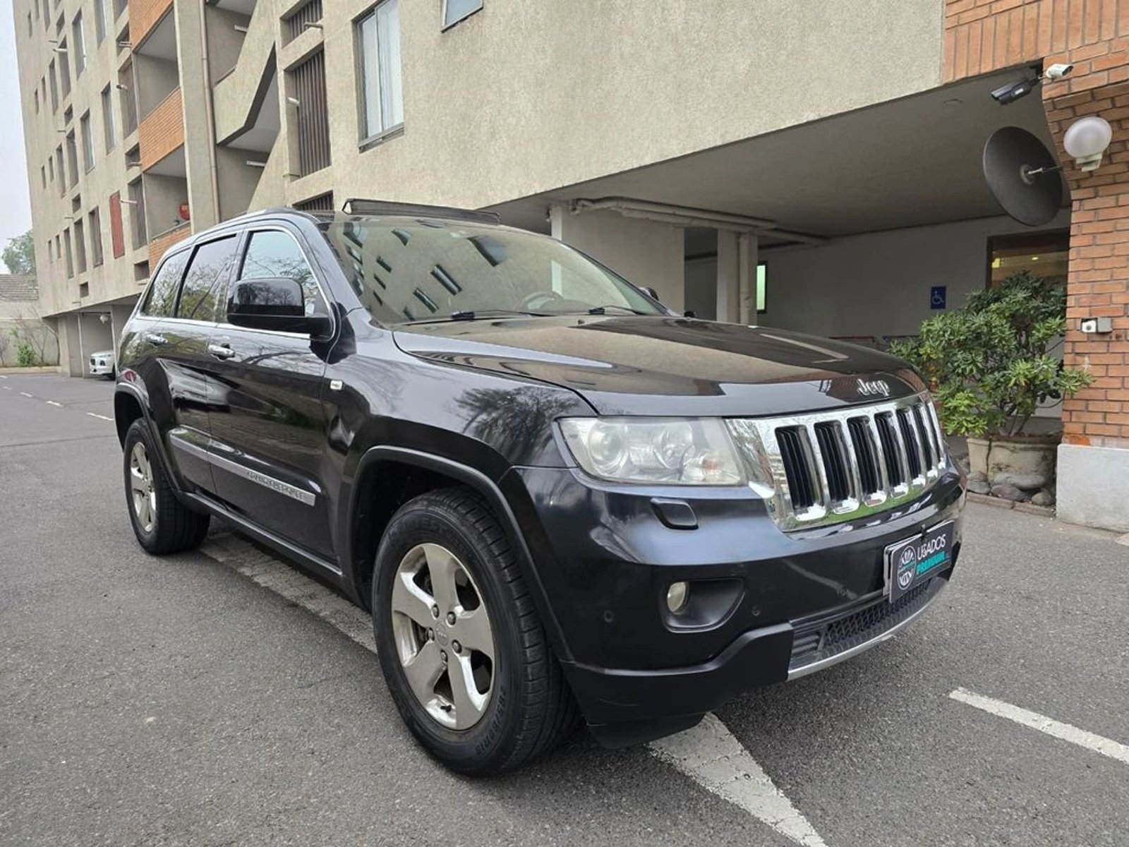 Jeep GRAND CHEROKEE 2013 - Foto 3 de 20