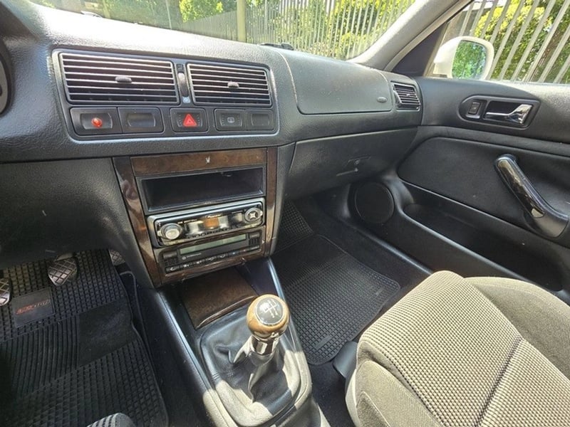 Volkswagen GOLF 2002 - Imagen 20 de 20