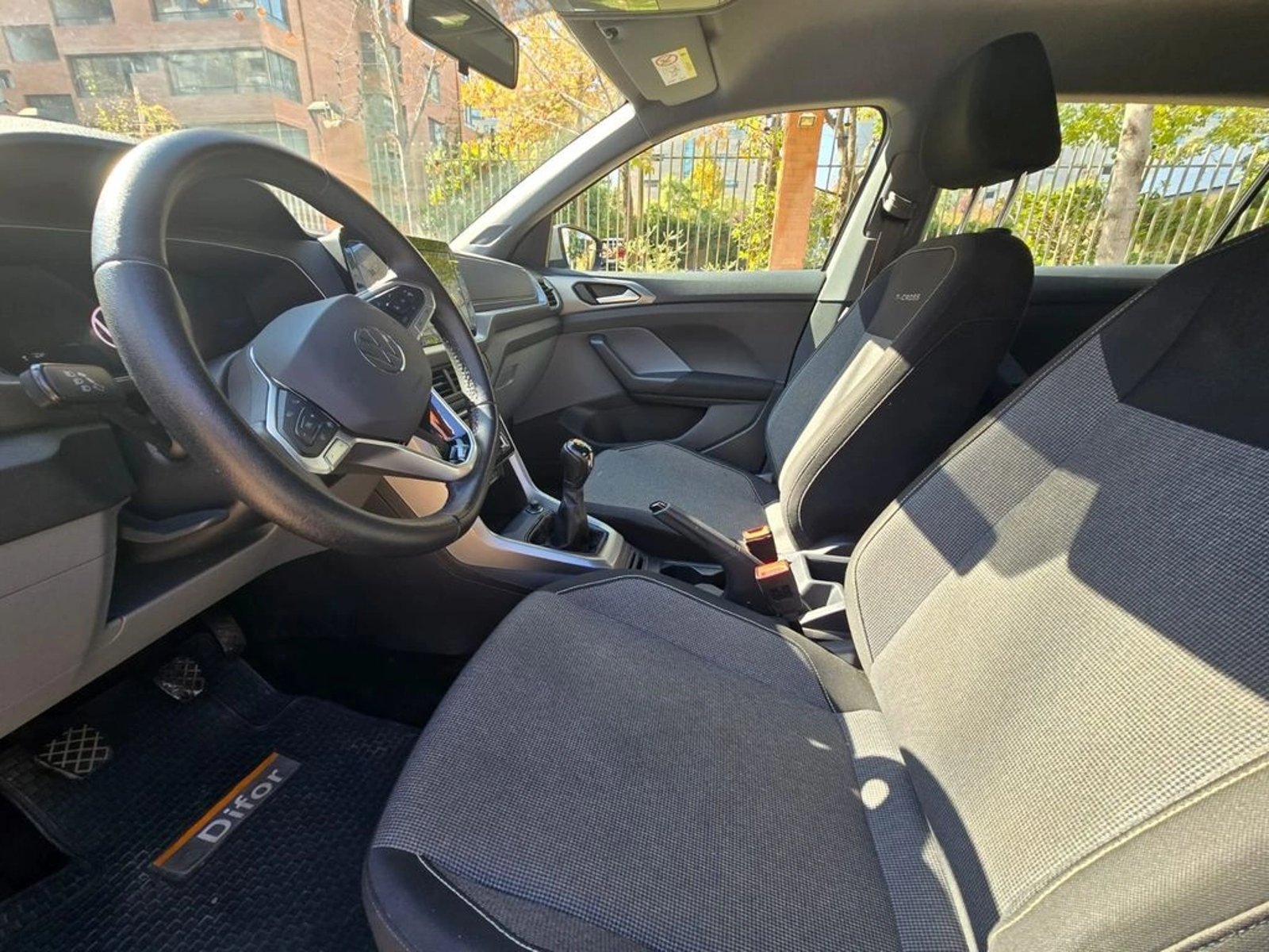 Volkswagen T-CROSS 2025 - Imagen 11 de 18