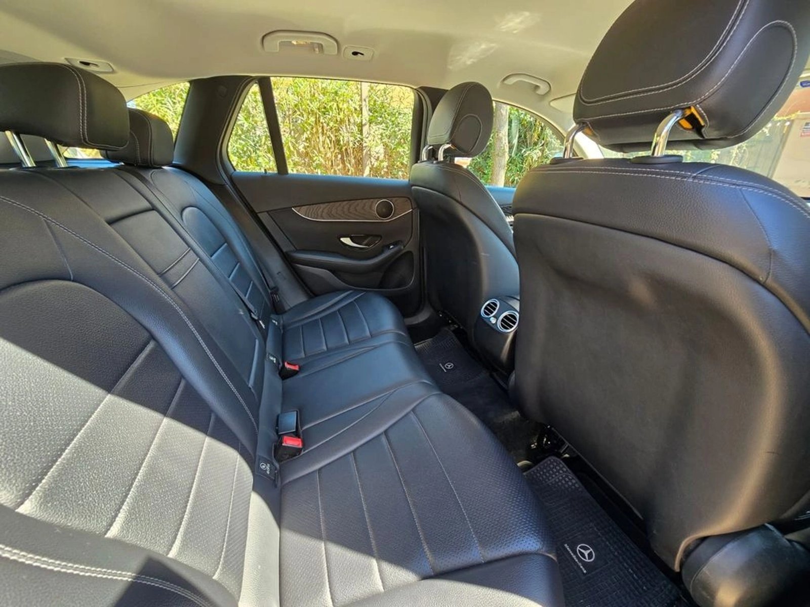 Mercedes-Benz GLC 220 2019 - Imagen 13 de 20