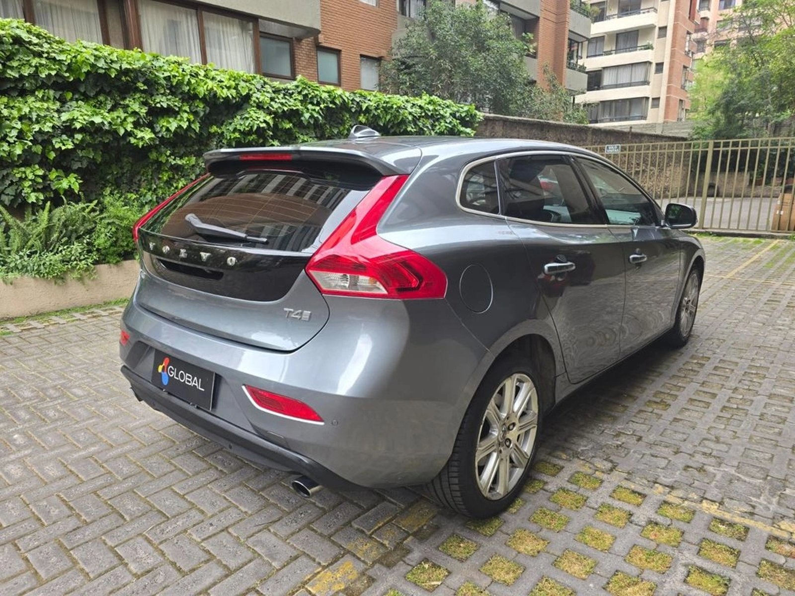 Volvo V40 2019 - Foto 5 de 20