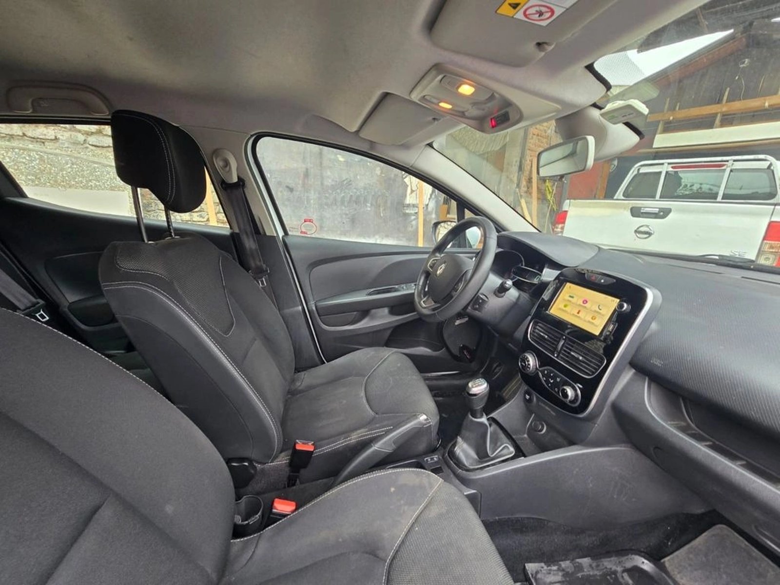 Renault CLIO 2021 - Imagen 12 de 13