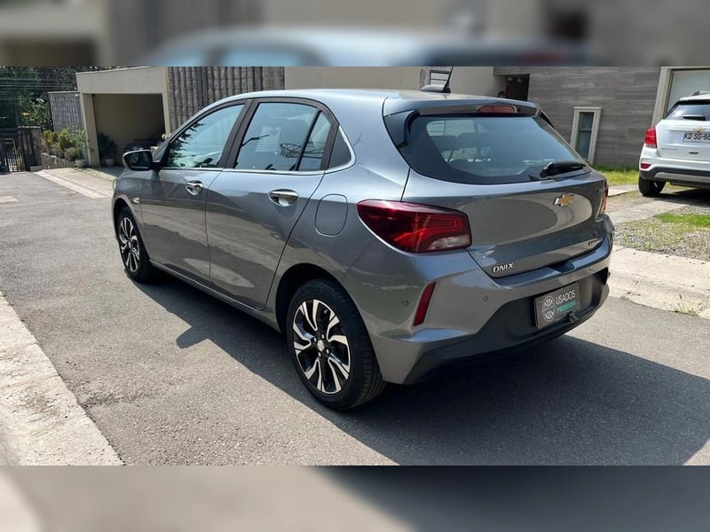 Chevrolet ONIX 2022 - Imagen 7 de 14