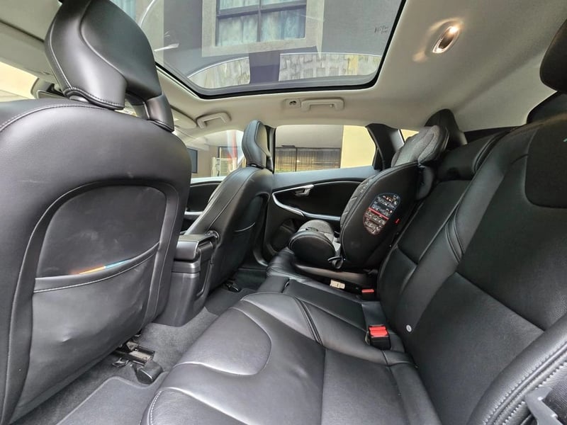 Volvo V40 2019 - Imagen 10 de 20