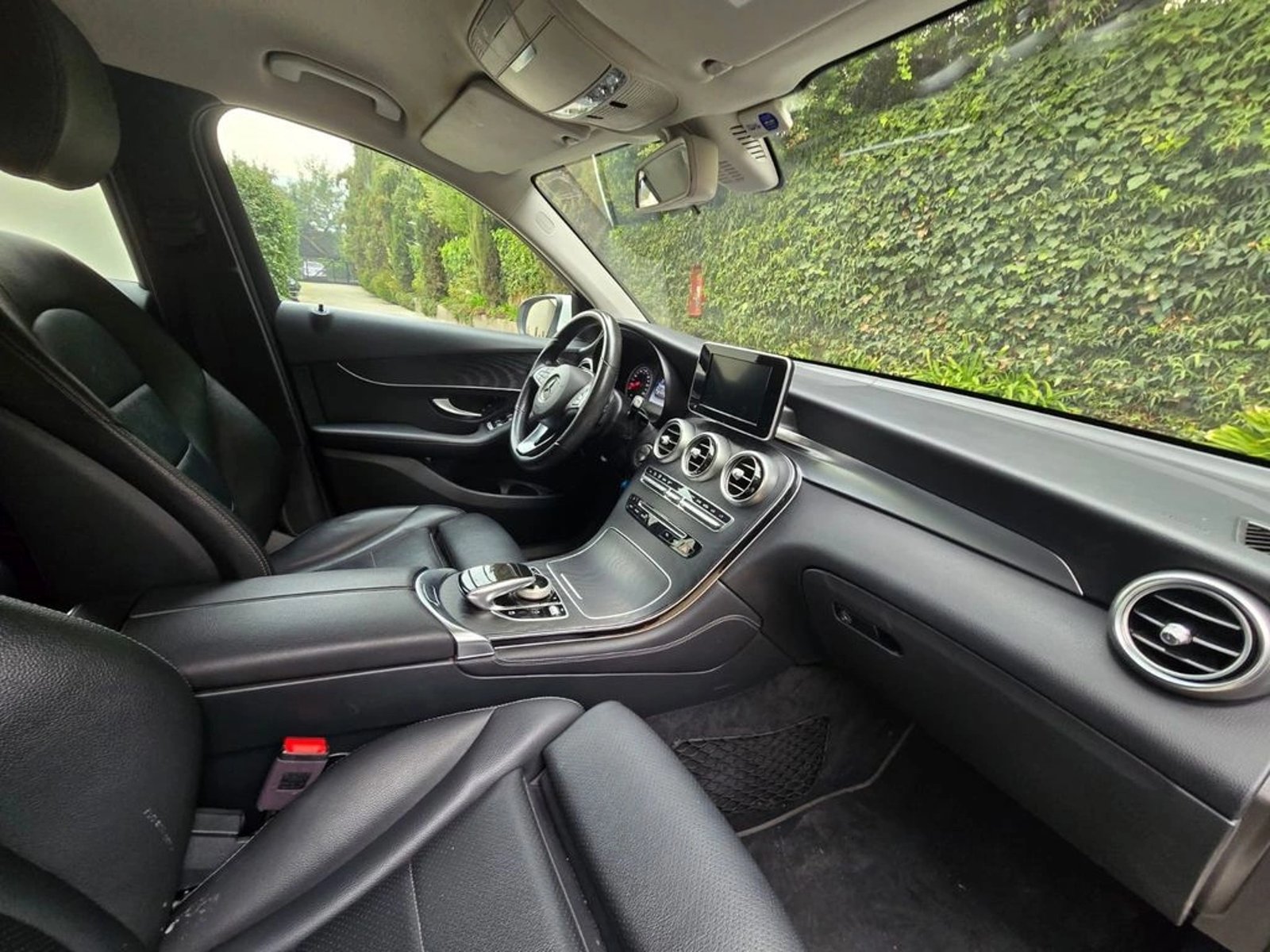 Mercedes-Benz GLC 220 2020 - Imagen 10 de 14