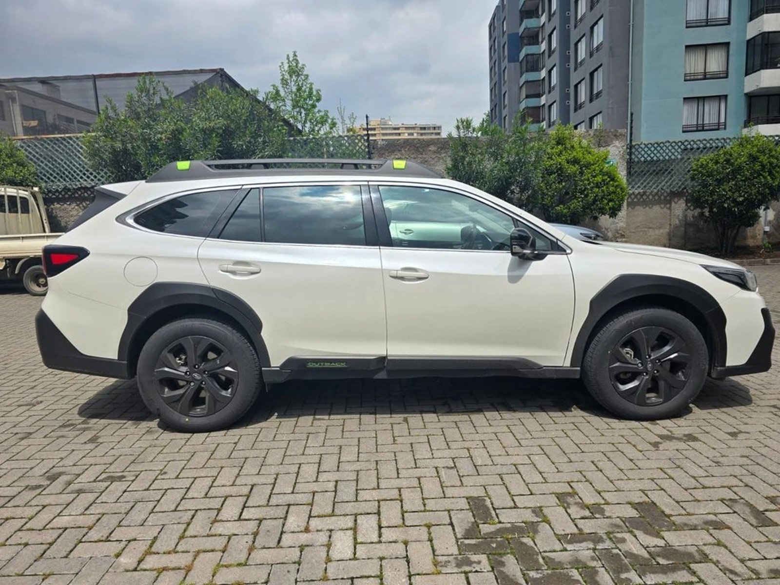 Subaru OUTBACK 2023 - Foto 4 de 15