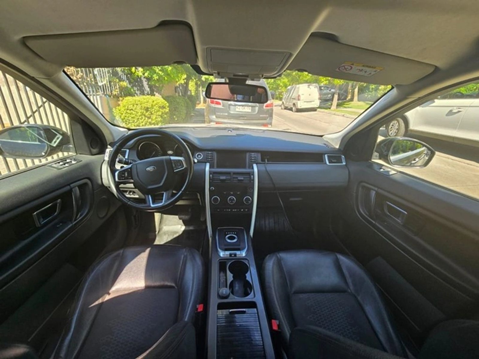 Land Rover DISCOVERY 2016 - Imagen 6 de 12