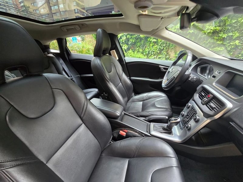 Volvo V40 2019 - Imagen 14 de 20