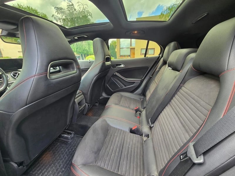 Mercedes-Benz GLA 220 D 2019 - Imagen 9 de 15