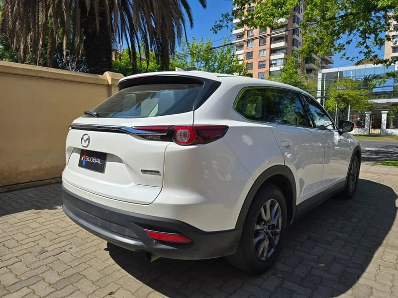 Mazda CX-9 2023 - Imagen 10 de 19