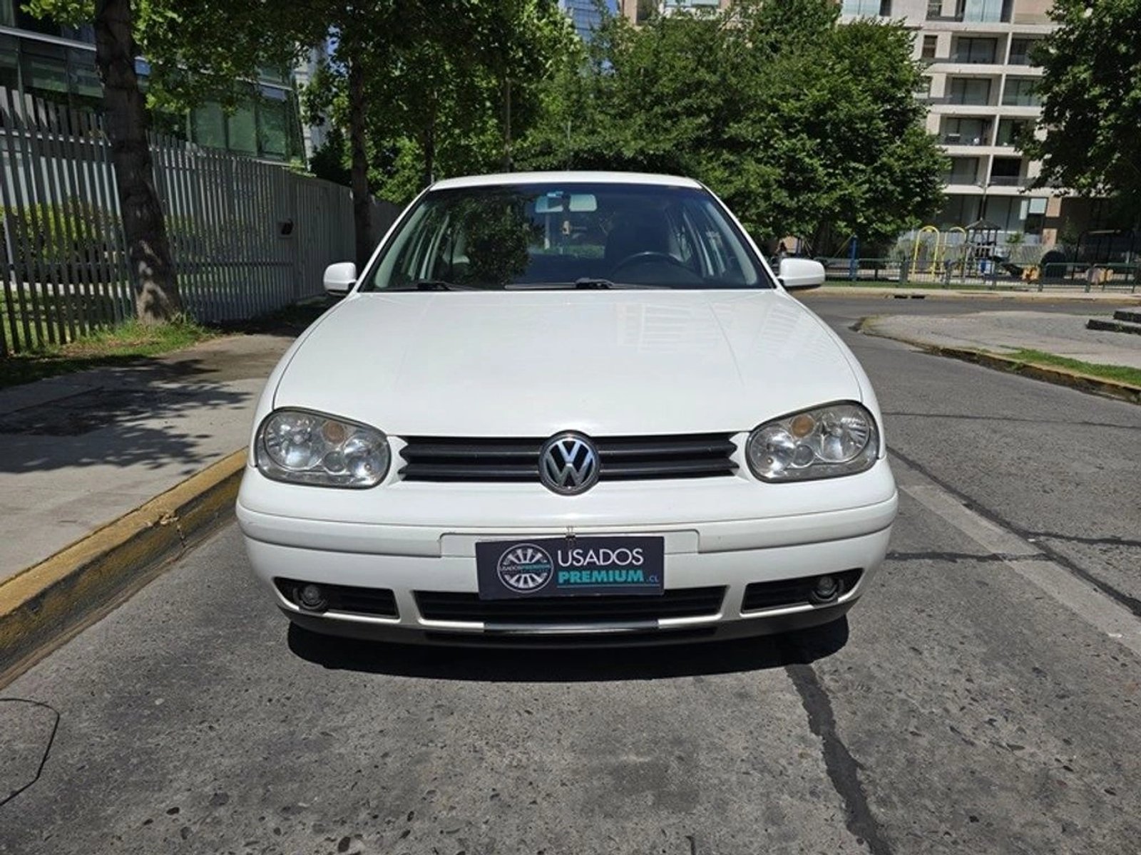 Volkswagen GOLF 2002 - Foto 2 de 20