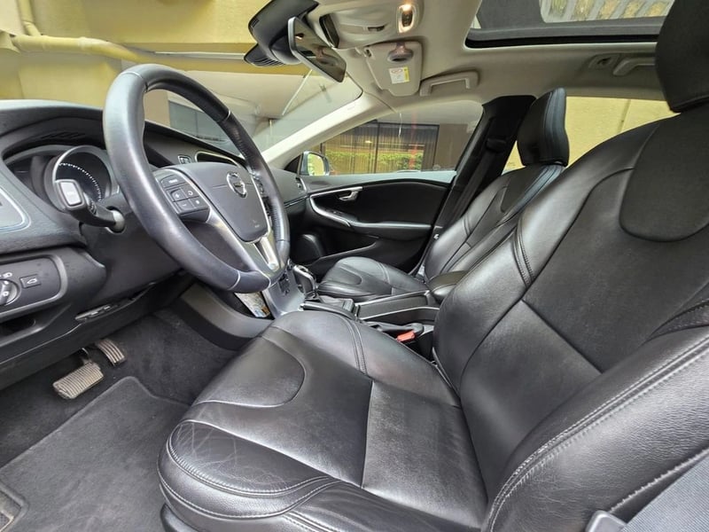 Volvo V40 2019 - Imagen 13 de 20