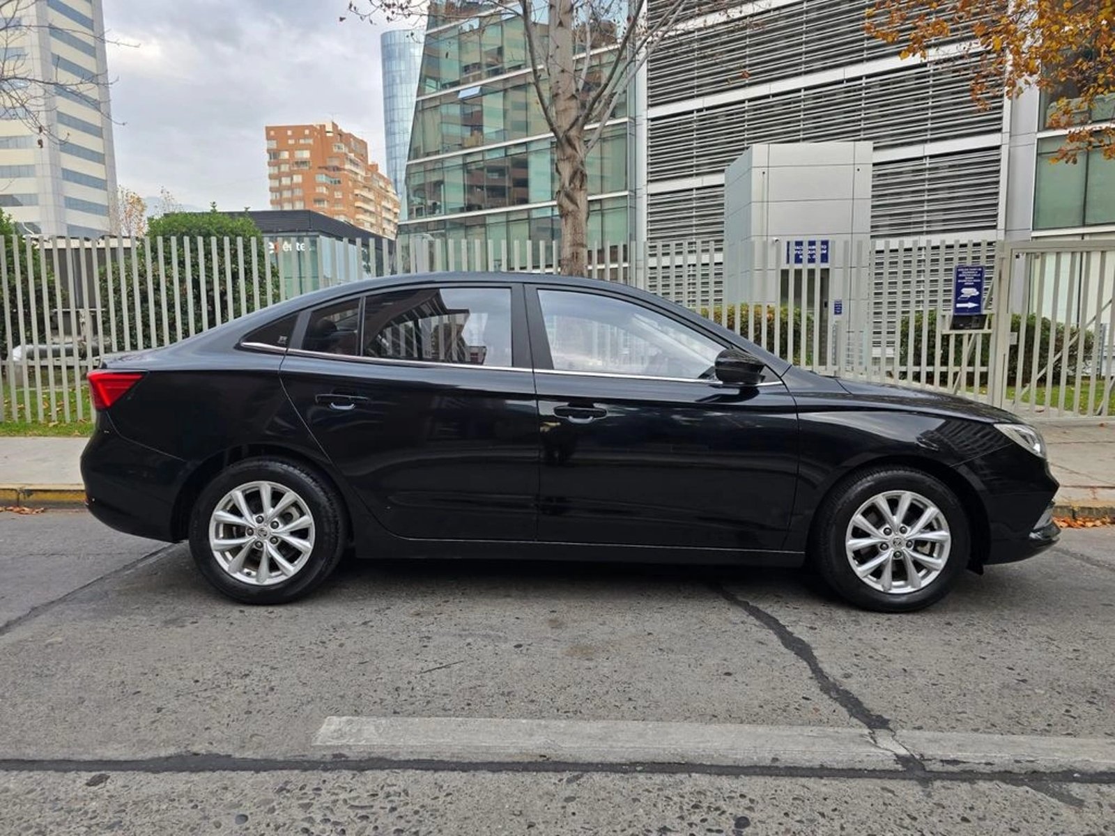 MG 5 2022 - Imagen 4 de 17