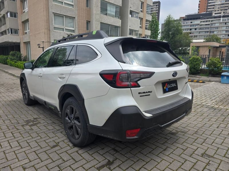 Subaru OUTBACK 2023 - Imagen 7 de 15