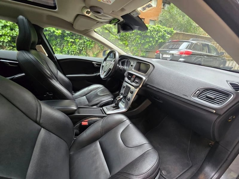 Volvo V40 2019 - Imagen 16 de 20
