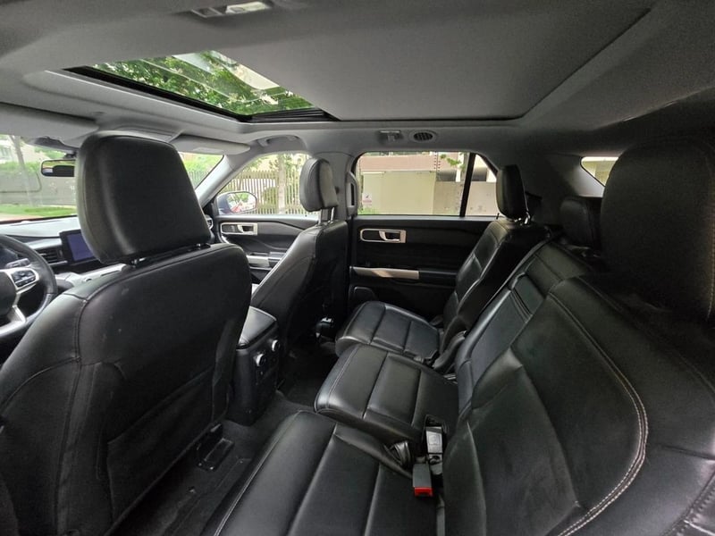 Ford EXPLORER 2023 - Imagen 13 de 20