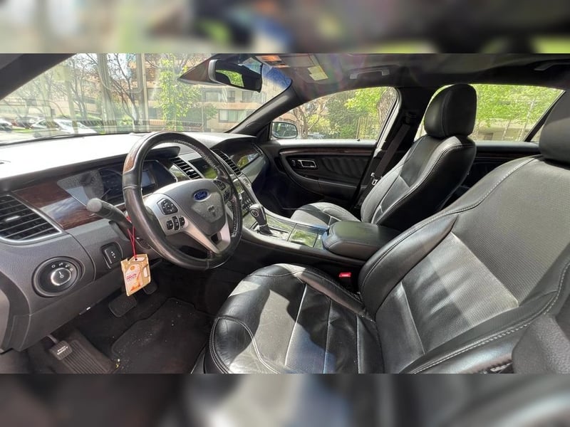 Ford TAURUS 2013 - Imagen 8 de 13