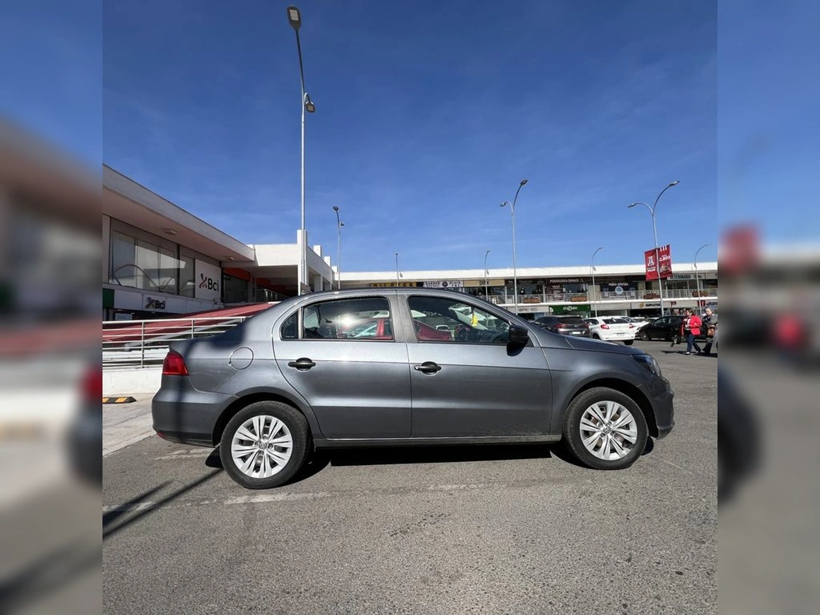 Volkswagen VOYAGE 2021 - Imagen 4 de 15