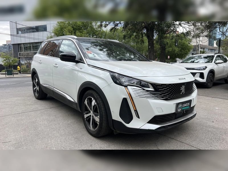 Peugeot 5008 2022 - Imagen 3 de 15