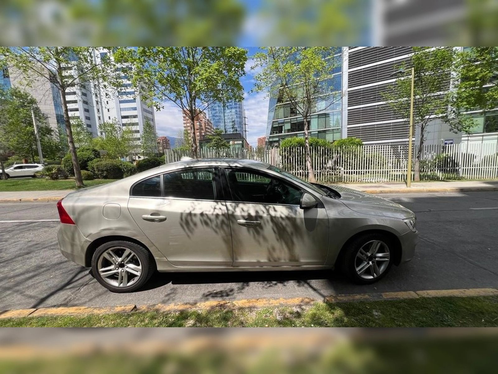 Volvo S60 2018 - Foto 4 de 15