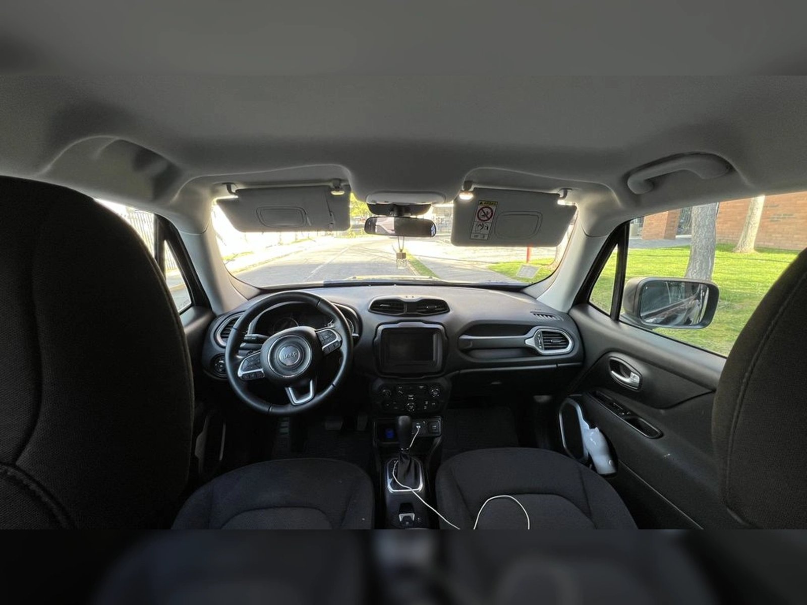 Jeep RENEGADE 2022 - Imagen 10 de 16