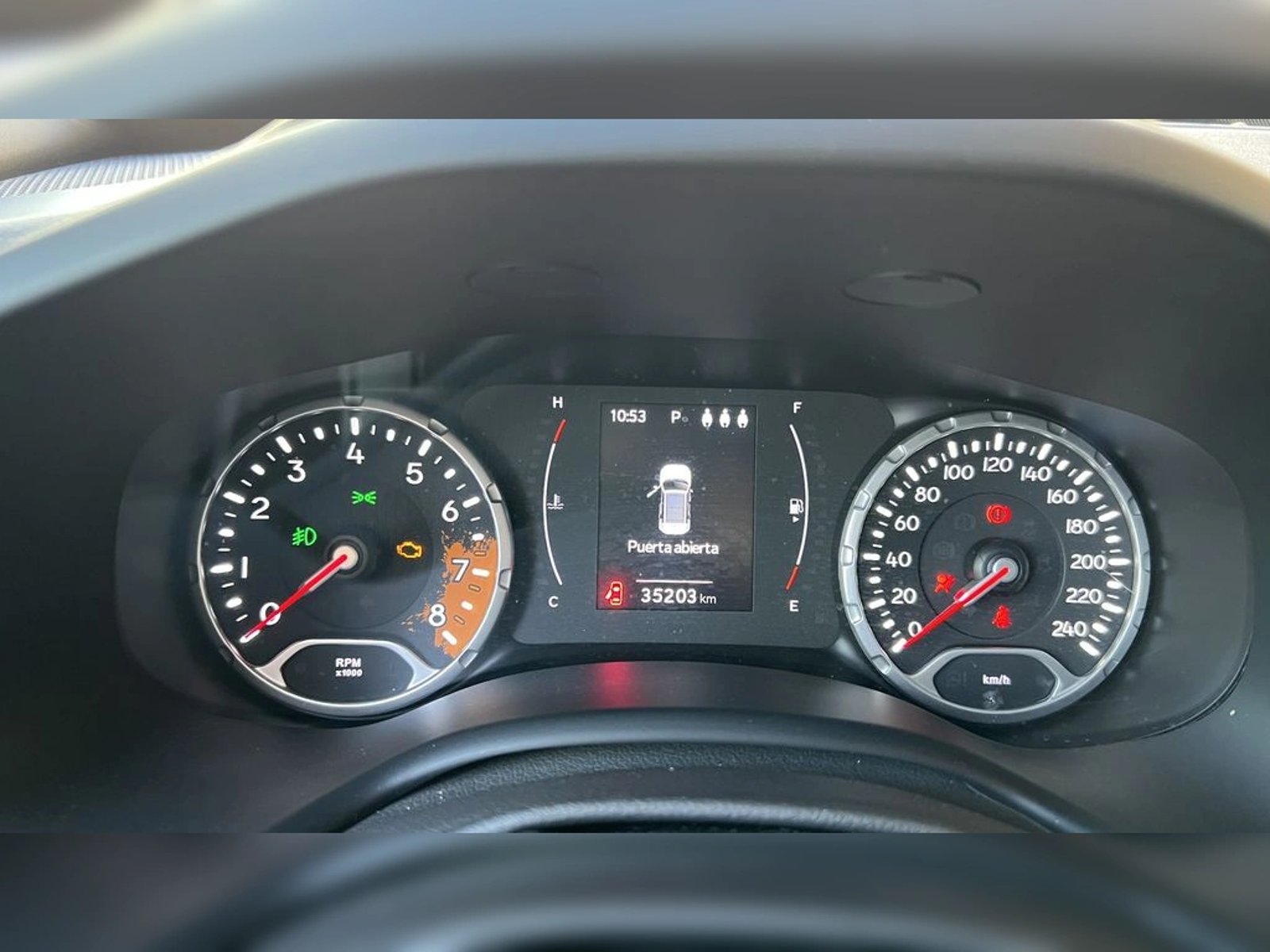 Jeep RENEGADE 2022 - Imagen 14 de 16