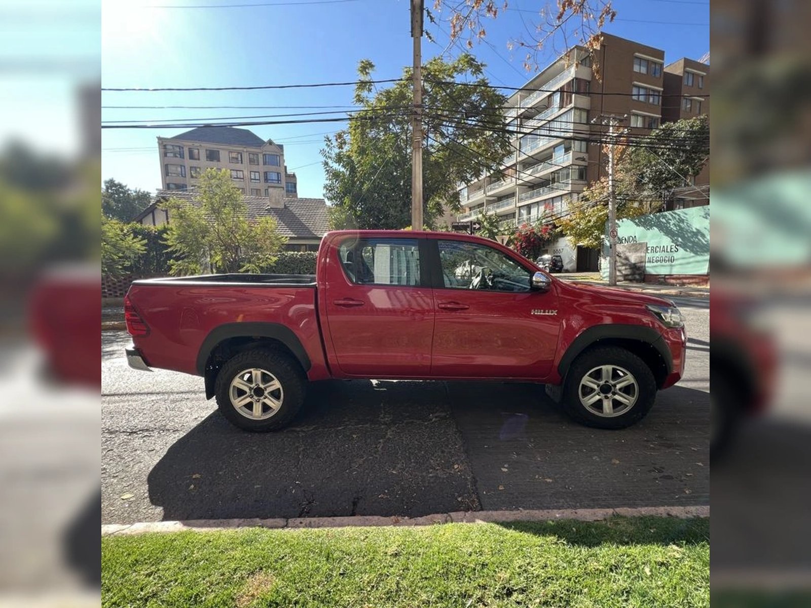 Toyota HILUX 2022 - Foto 4 de 14