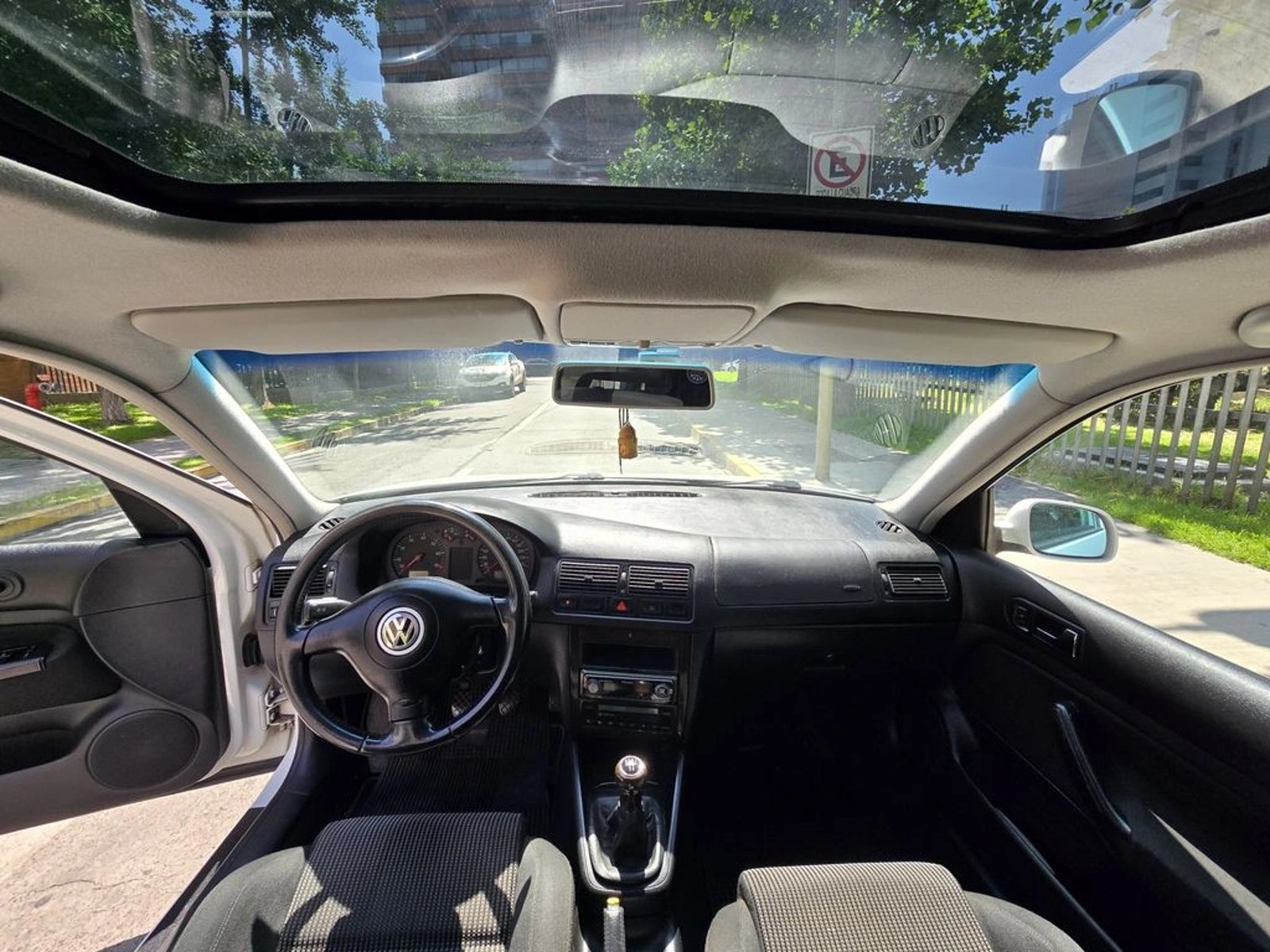 Volkswagen GOLF 2002 - Imagen 17 de 20