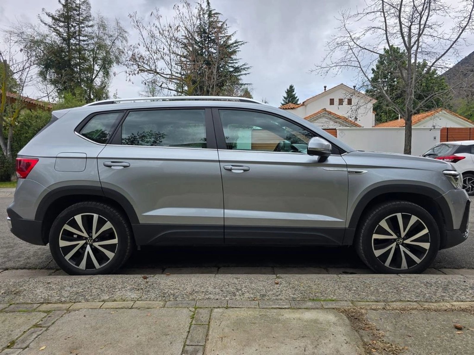 Volkswagen TAOS 2023 - Foto 5 de 19