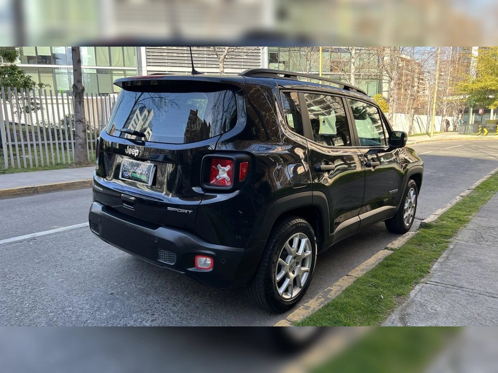 Jeep RENEGADE 2022 - Foto 5 de 16