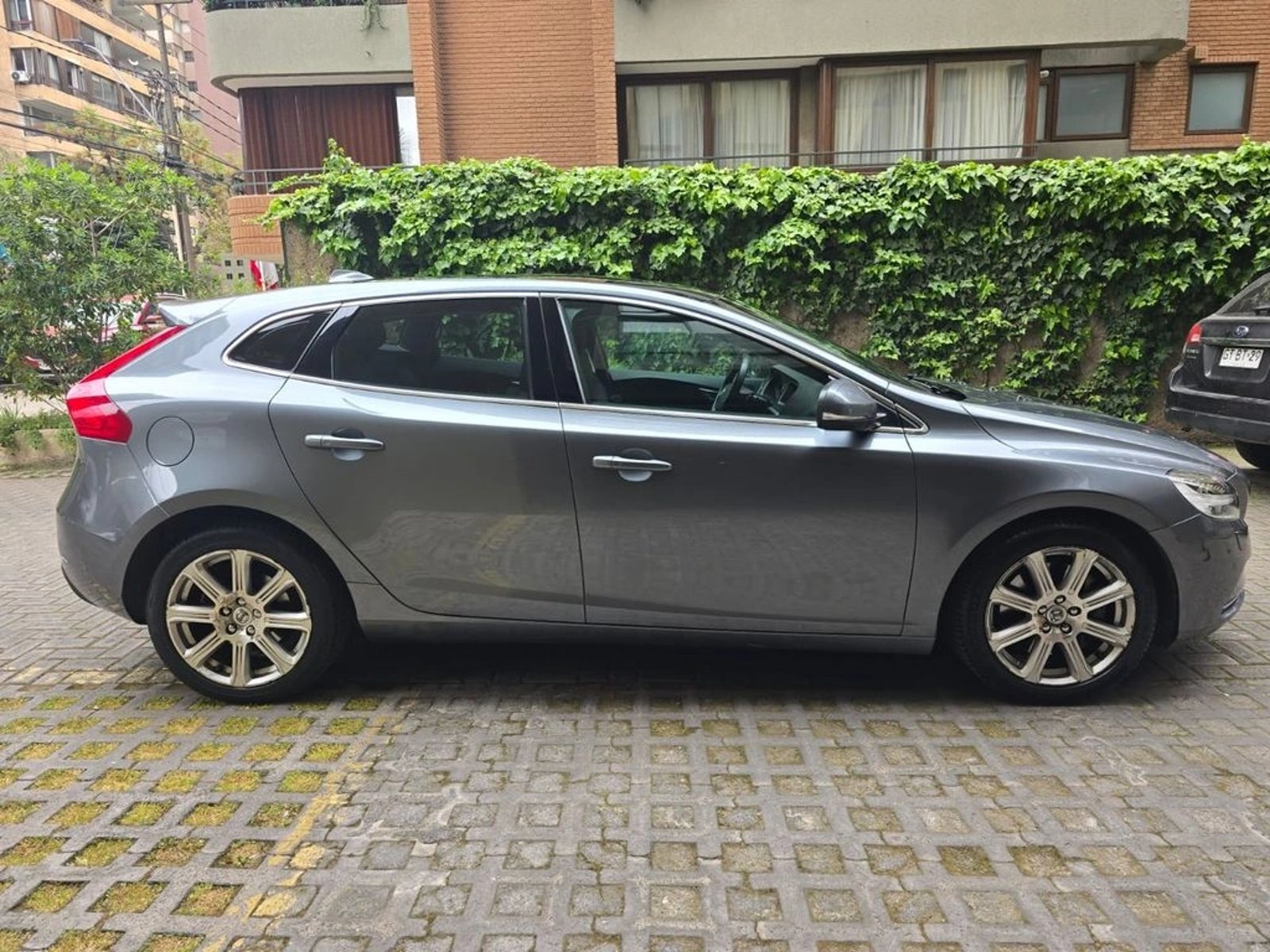 Volvo V40 2019 - Foto 4 de 20