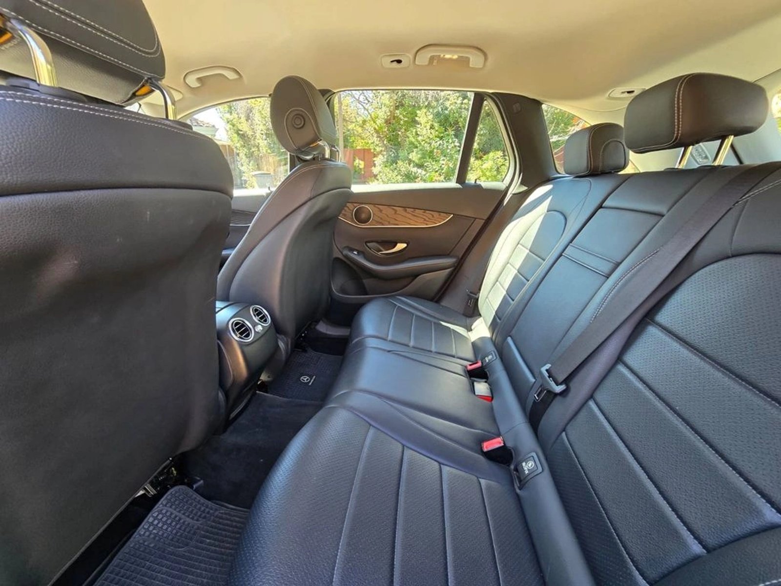 Mercedes-Benz GLC 220 2019 - Imagen 11 de 20