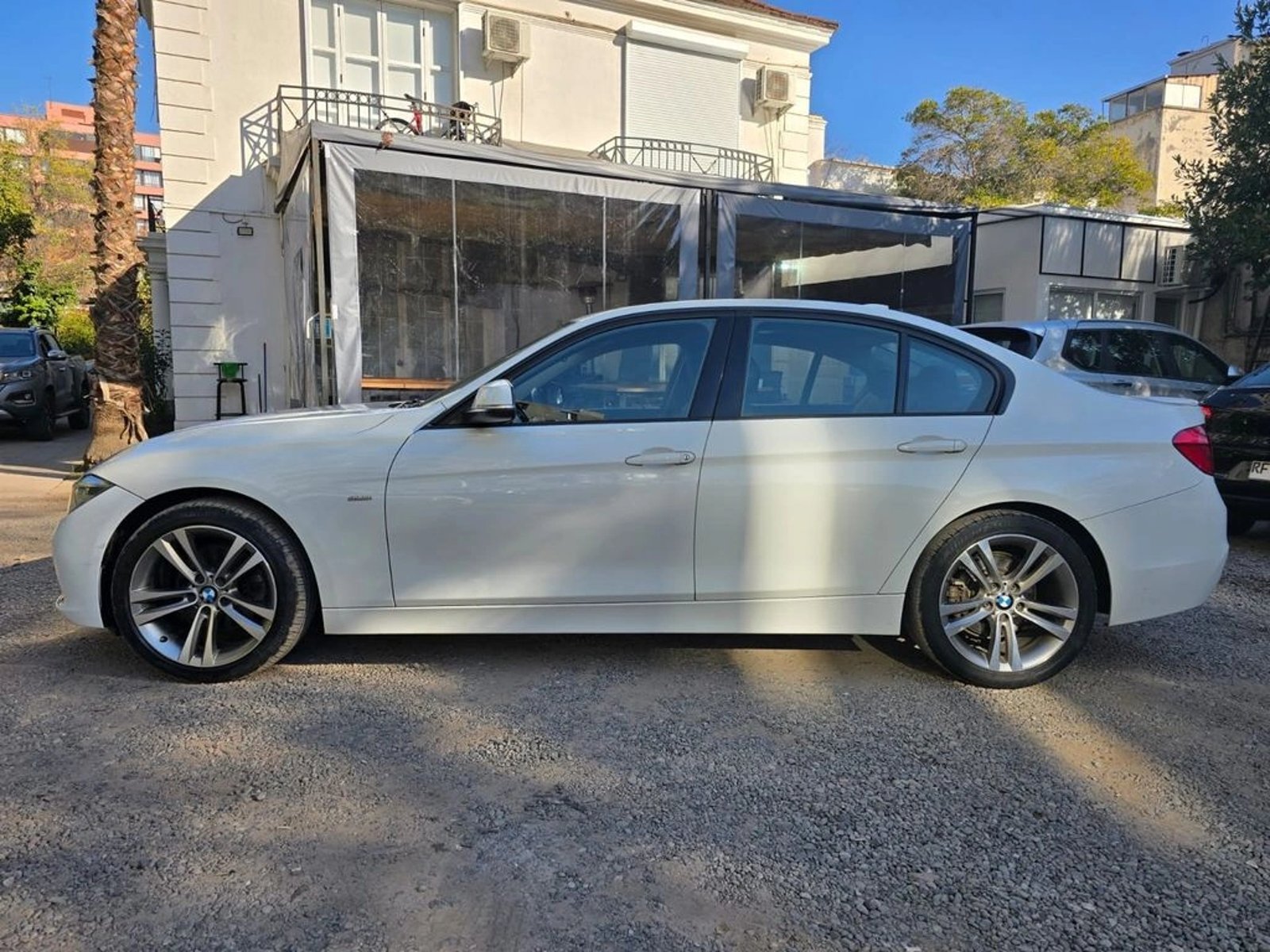 BMW 320D 2018 - Imagen 8 de 18
