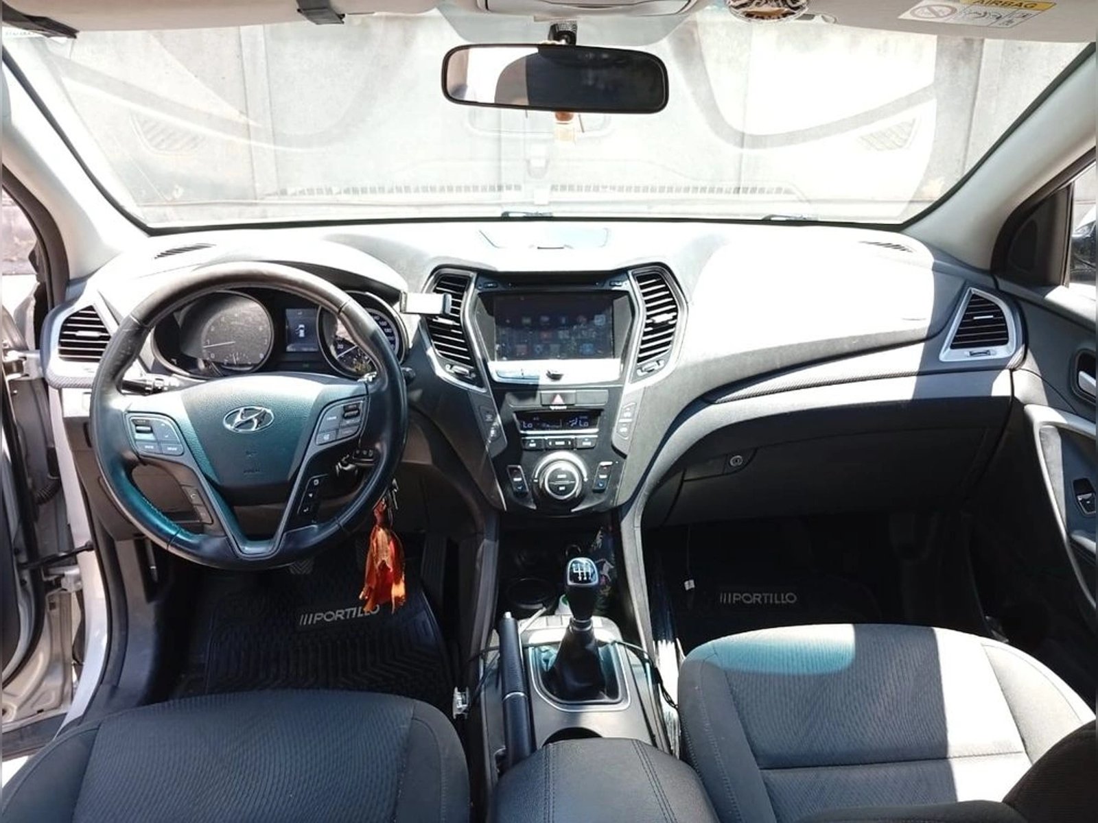 Hyundai SANTA FE 2016 - Imagen 9 de 16