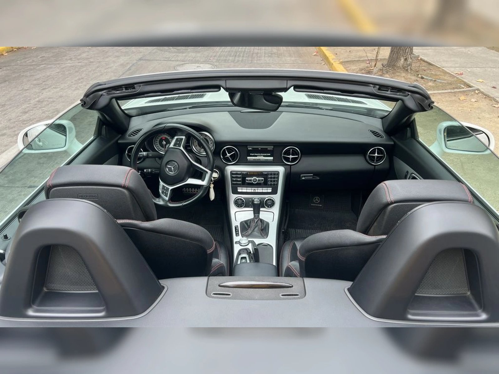 Mercedes-Benz 200 2015 - Imagen 9 de 13