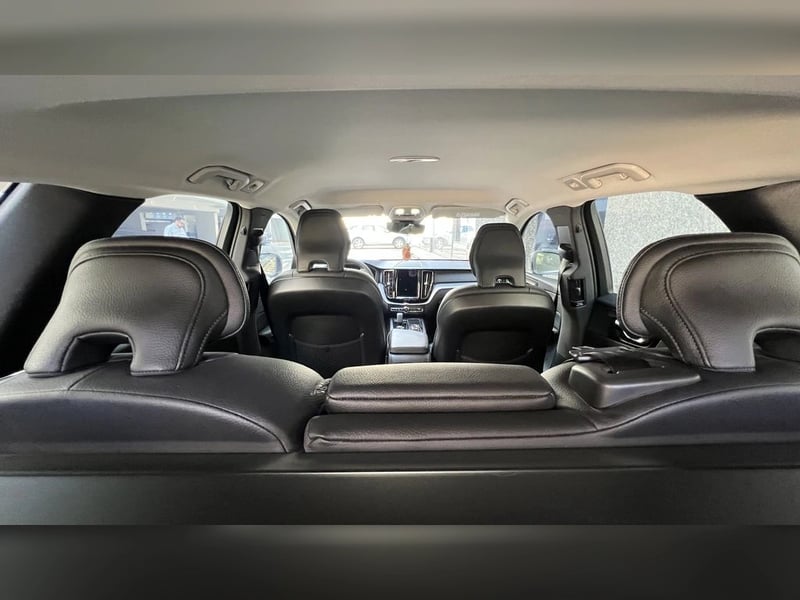 Volvo XC60 2022 - Imagen 15 de 16