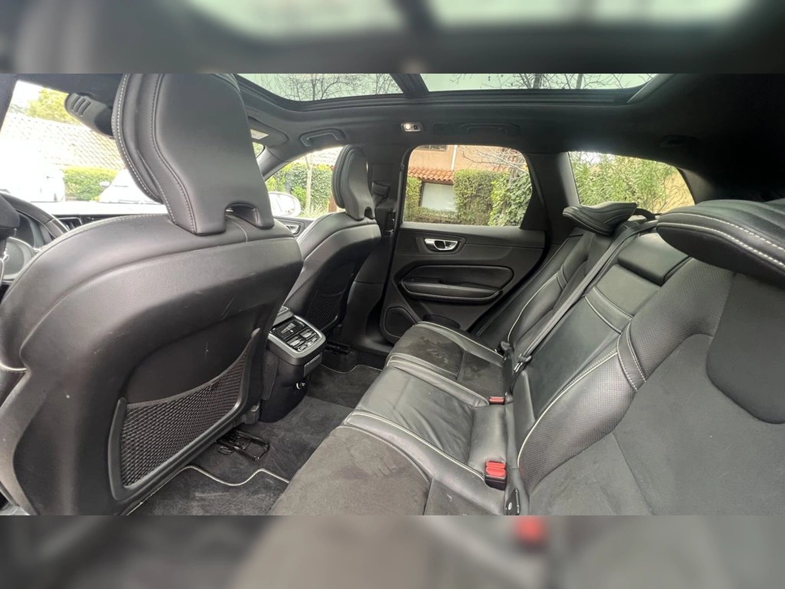 Volvo XC60 2019 - Imagen 9 de 17