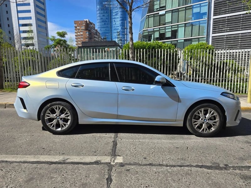 BMW 218 2025 - Imagen 4 de 15