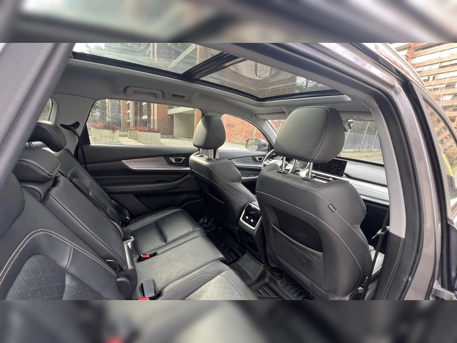 Chery TIGGO 8 PRO 2023 - Imagen 12 de 17