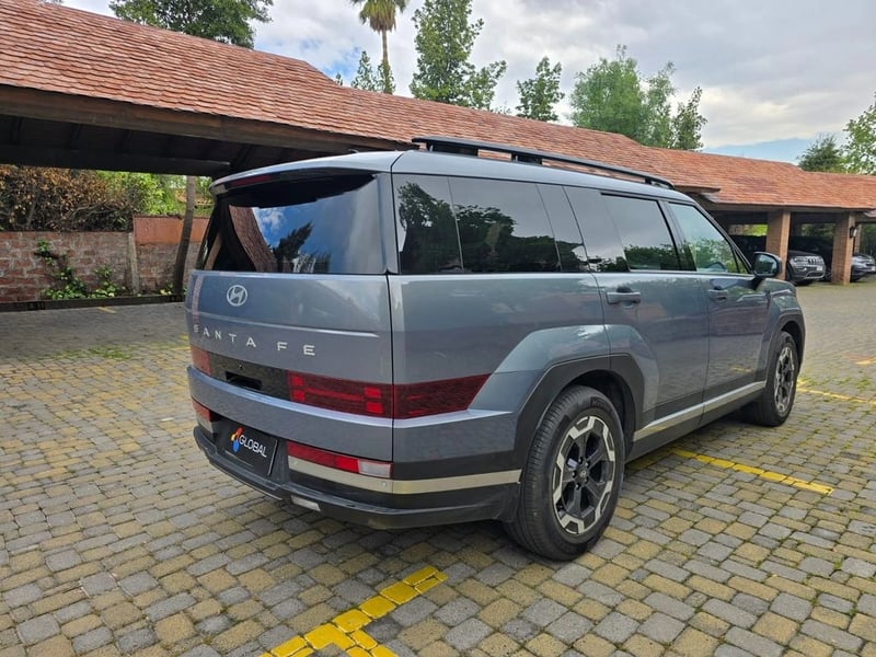 Hyundai SANTA FE 2025 - Imagen 7 de 19