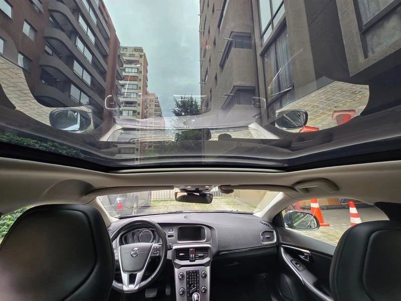 Volvo V40 2019 - Imagen 11 de 20