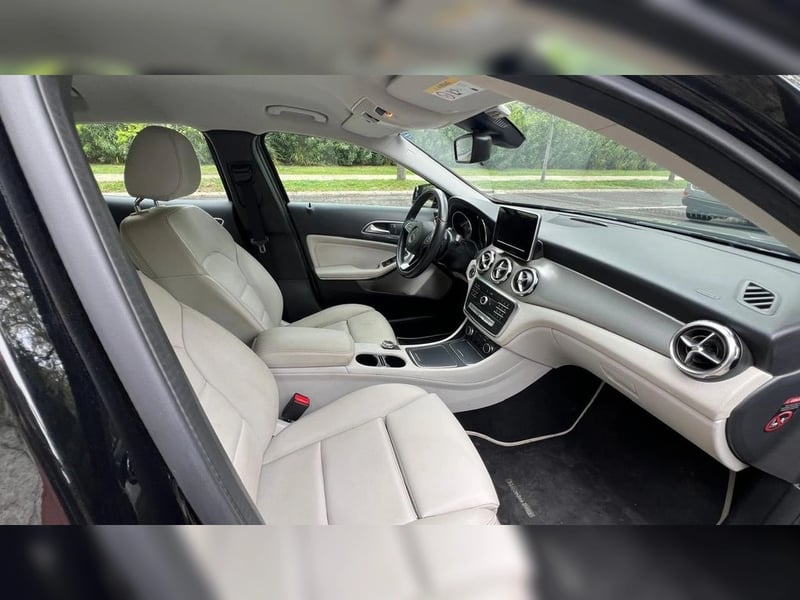 Mercedes-Benz 200 2019 - Imagen 17 de 17