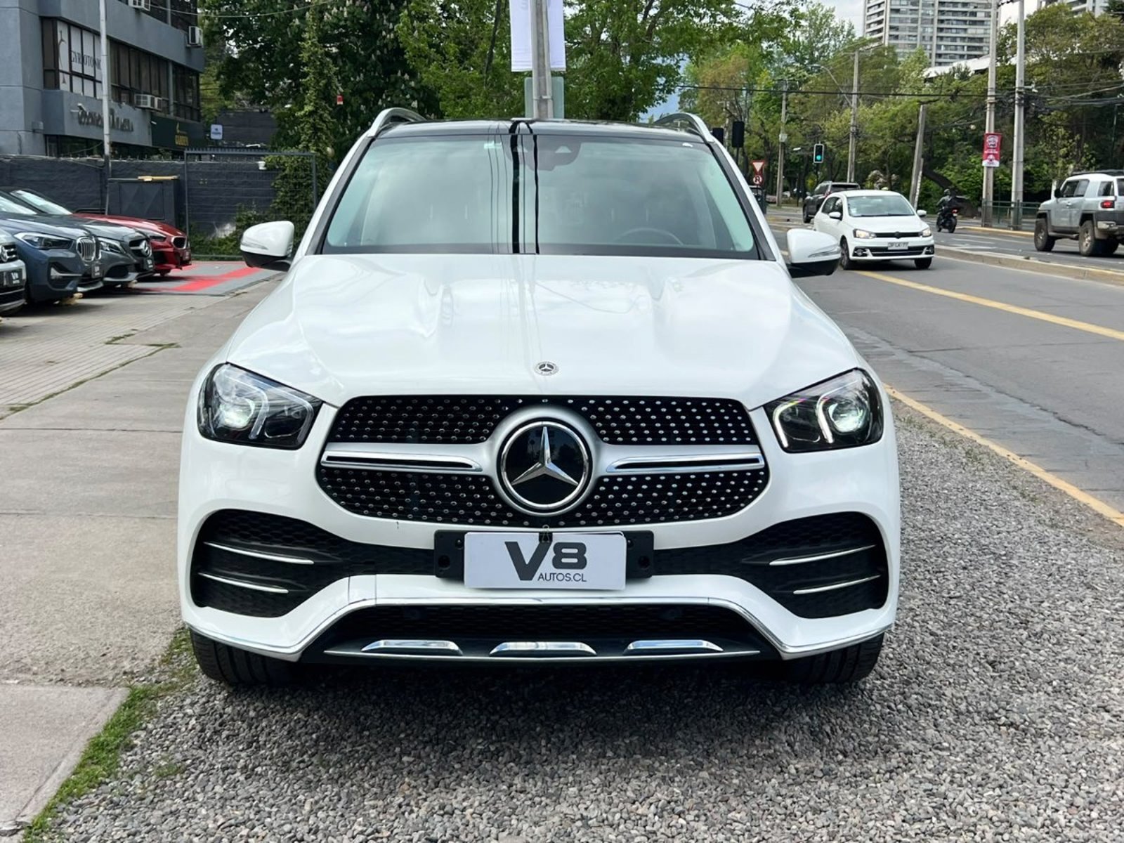 Mercedes-Benz GLE 450 4MATIC 2024 - Foto 2 de 10