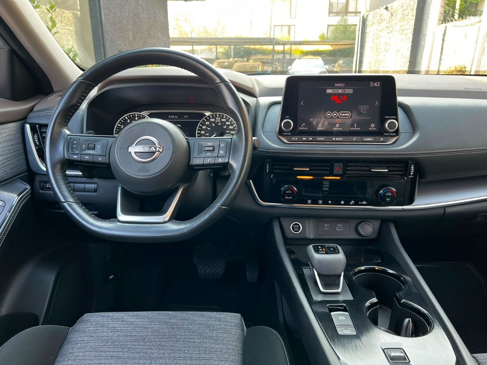 NISSAN X-TRAIL ADVANCE 2.5 2023 - Imagen 9 de 10